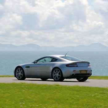 Aston Martin Weekday Thrill