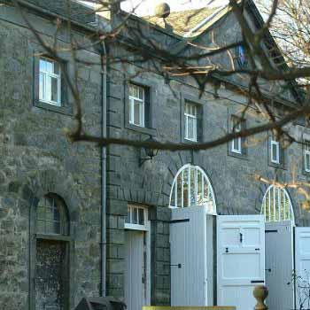 Food & Wine Experience in Edinburgh