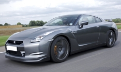 Nissan GTR