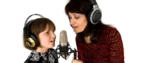Mum and Daughter Singer