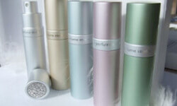 Create your own perfume just like the celebs do!