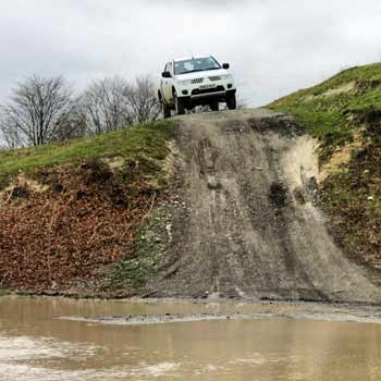 Off Roading Near Me >> Off Roading 4x4 Driving Experiences Into The Blue Off Roading Near Me >> Off Roading 4x4 Driving Experiences Into The Blue