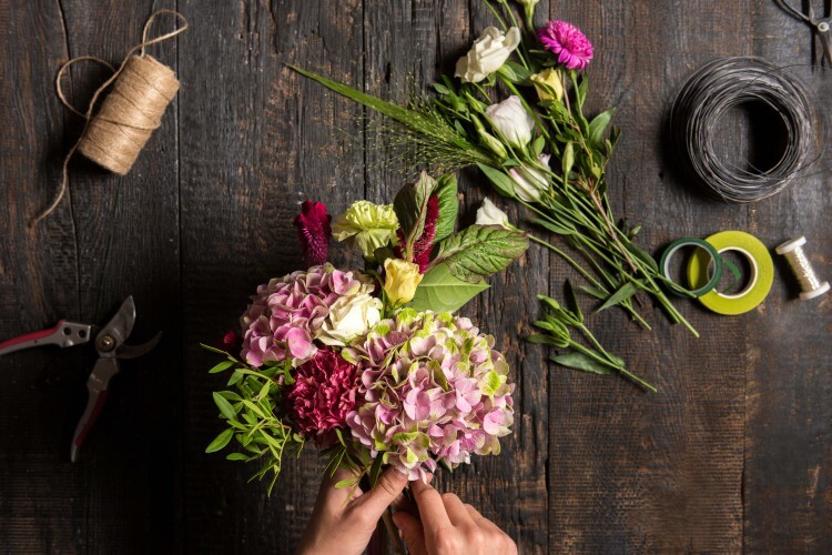 how to become a florist UK