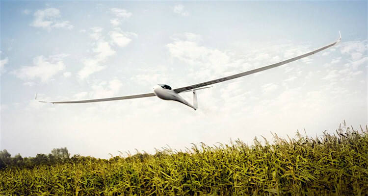 silent glider flight
