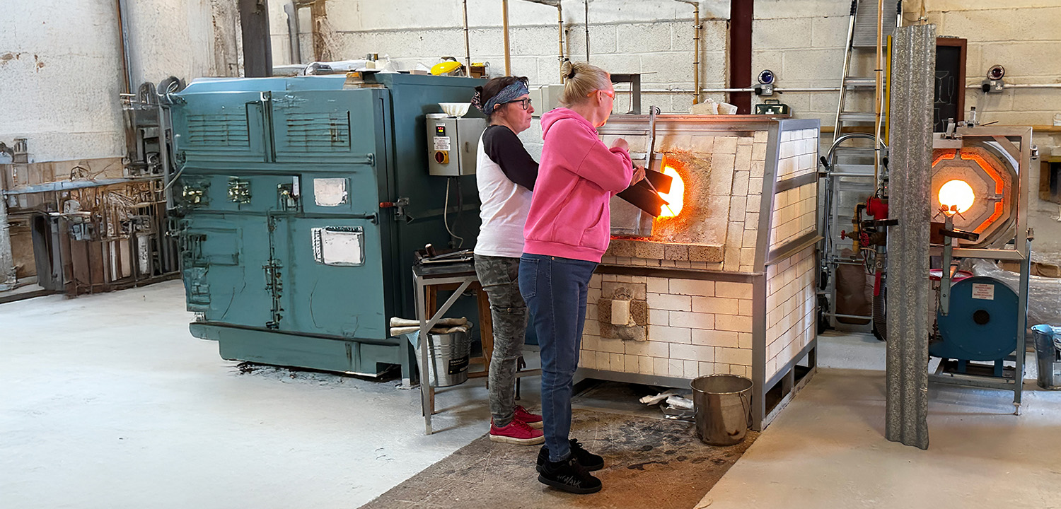 Glassmaking & Glassblowing-image-1687