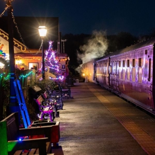Private Compartment Ecclesbourne Valley Railway Festive Steam Train Dinner 