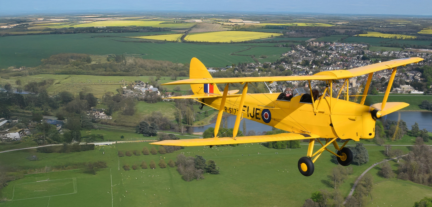 Tiger Moth Flights in Oxfordshire-image-4080