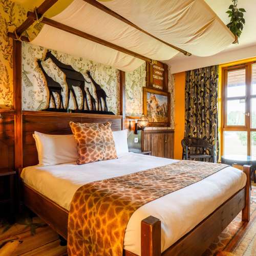 Chessington World of Adventures Overnight Stay - Bedroom Thumbnail