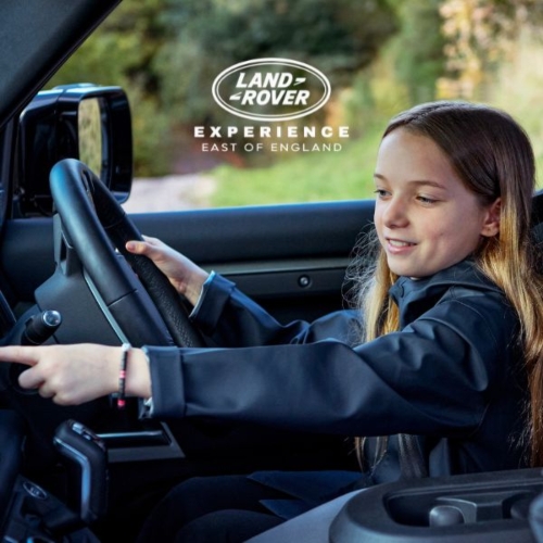 Official Land Rover Defender Experience - Young Off-Roader
