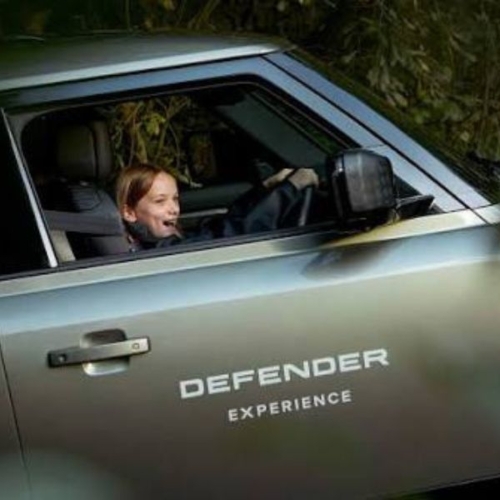 Land Rover Experience: Defender Young Off-Roader 11-17 year olds