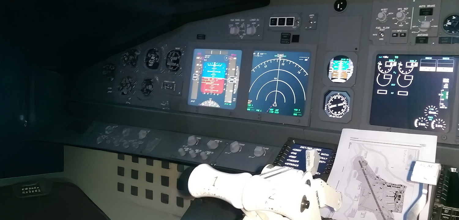 737 Simulator Glasgow-image-4262