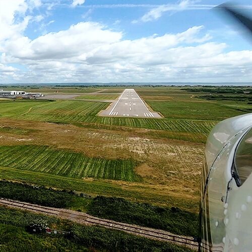 Flying Lessons at Lydd Airport Flying Lessons at Lydd Airport