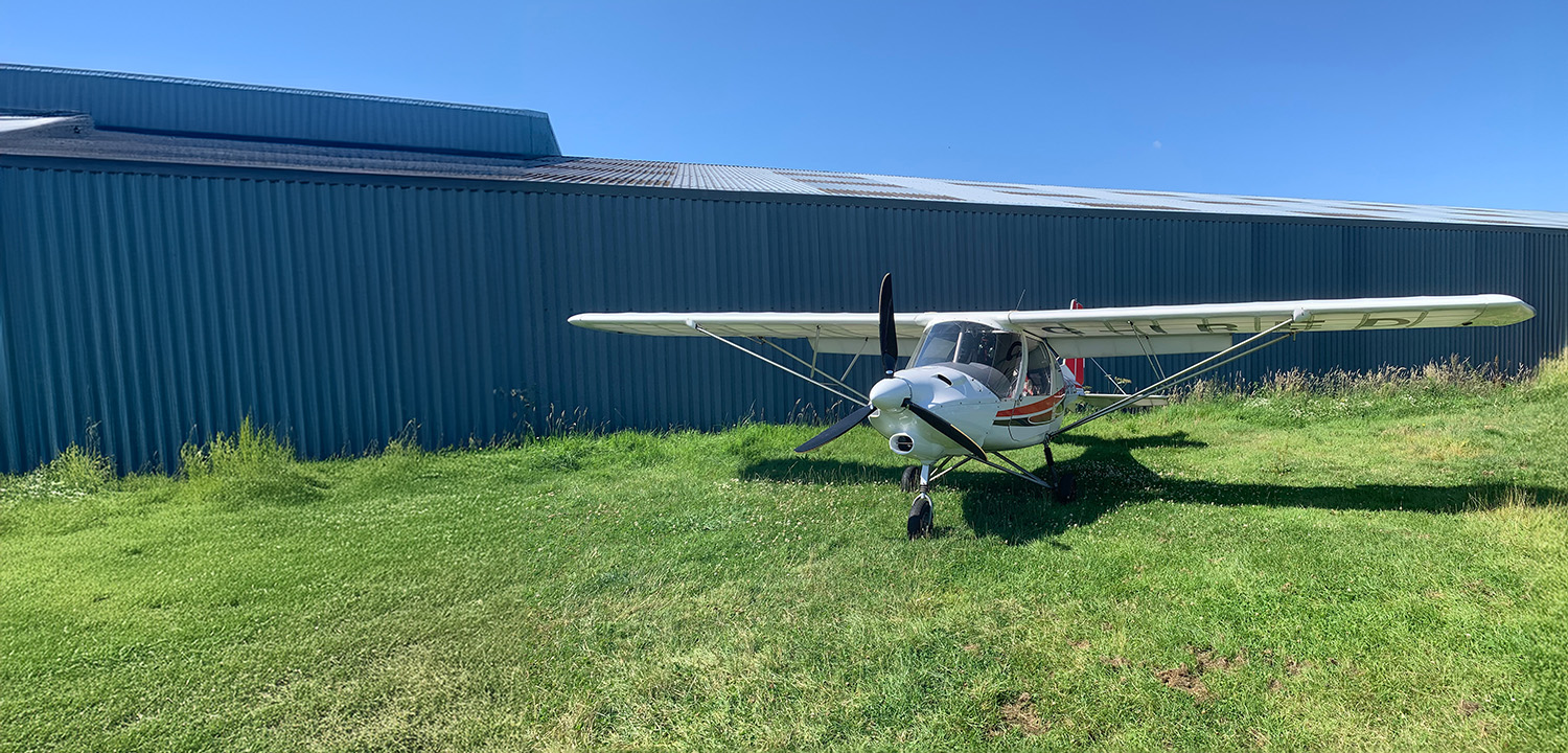 Flying Lessons Headcorn Aerodrome at Into the Blue