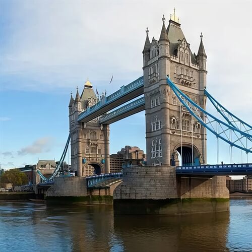 Full Day London Tour with Harrods Cream Tea Full Day London Tour with Harrods Cream Tea