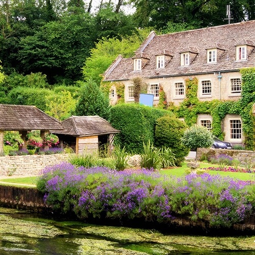 Lunch in the Cotswolds Lunch in the Cotswolds