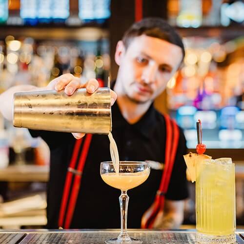 TGI Fridays Cocktail Masterclass for Groups TGI Fridays Cocktail Masterclass for Groups