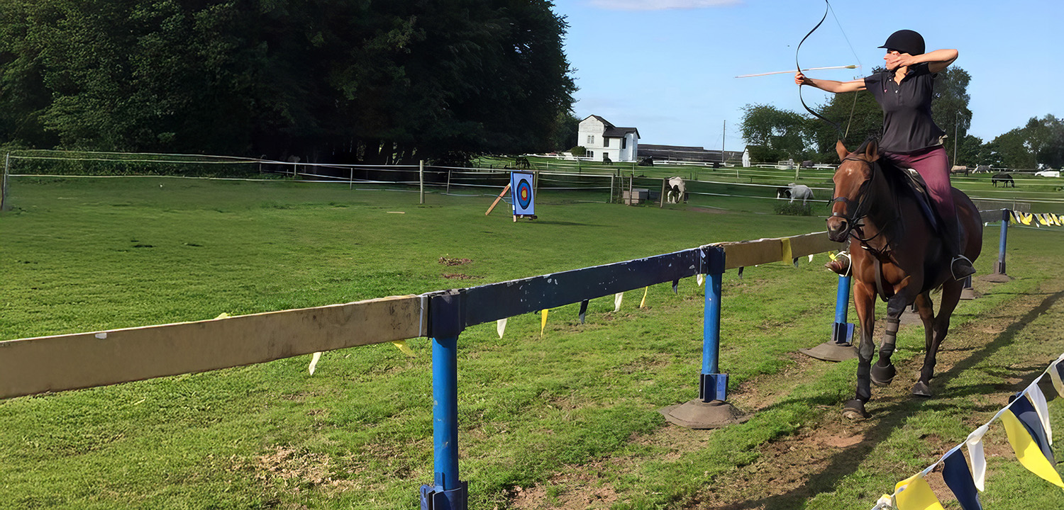 Horseback Archery Warwickshire-image-3894