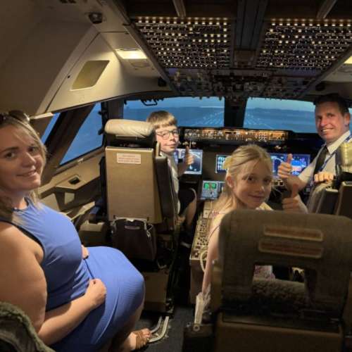 Family Boeing 747 Sim Experience in Manchester for up to Six