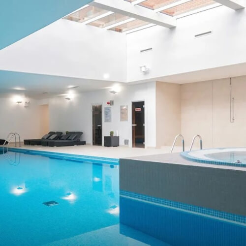 The Oxfordshire Spa Access Package with 2 Course Lunch
