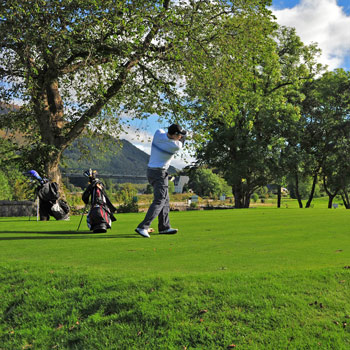 Golf in the Glencoe Valley