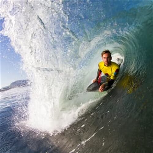 Bodyboard Lessons Newquay - Man Surfing Inside Wave 