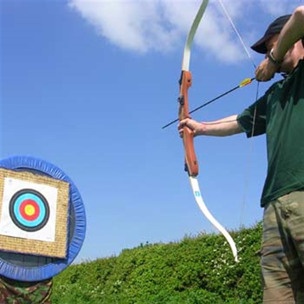 Archery in Stoke on Trent, Staffordshire Full Archery Training
