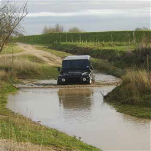 4x4 in water 4x4 in water