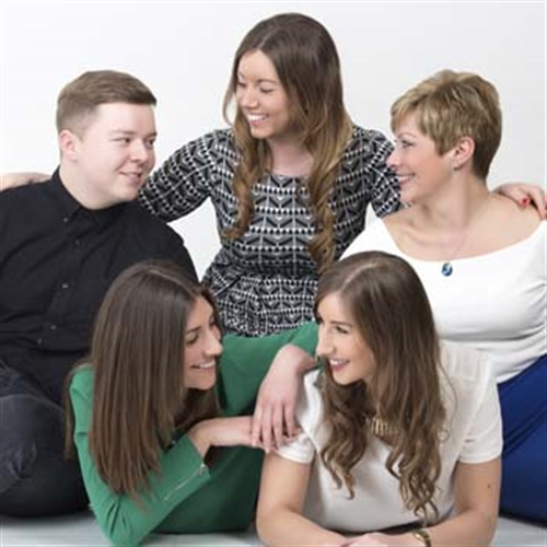 SMART LEISURE Family Photo Shoot - Family Black And White 