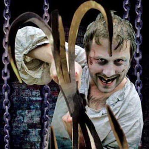 London Dungeons actor London Dungeons actor
